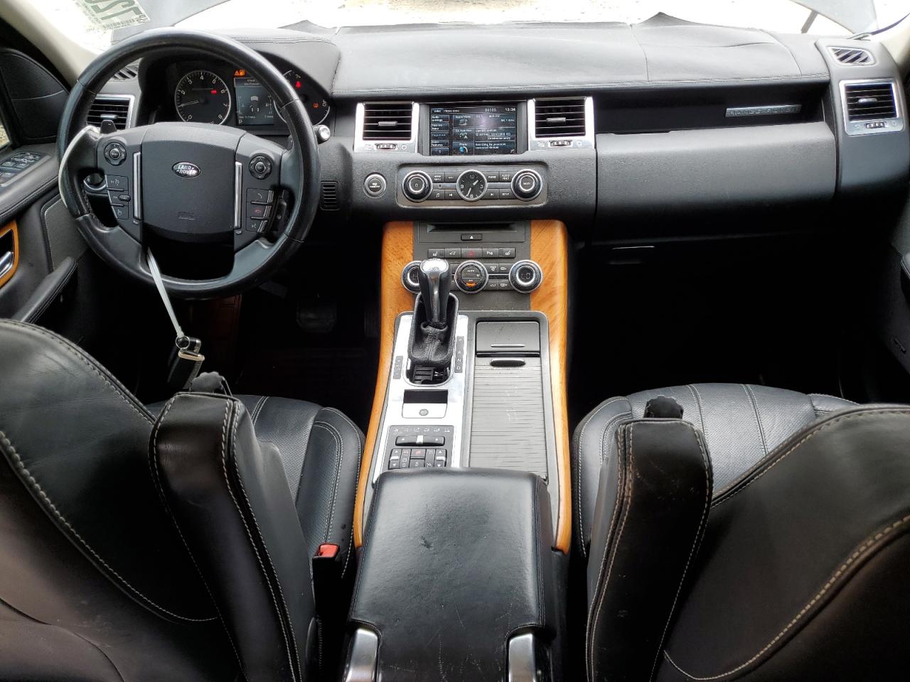 2012 Land Rover Range Rover - Image 8
