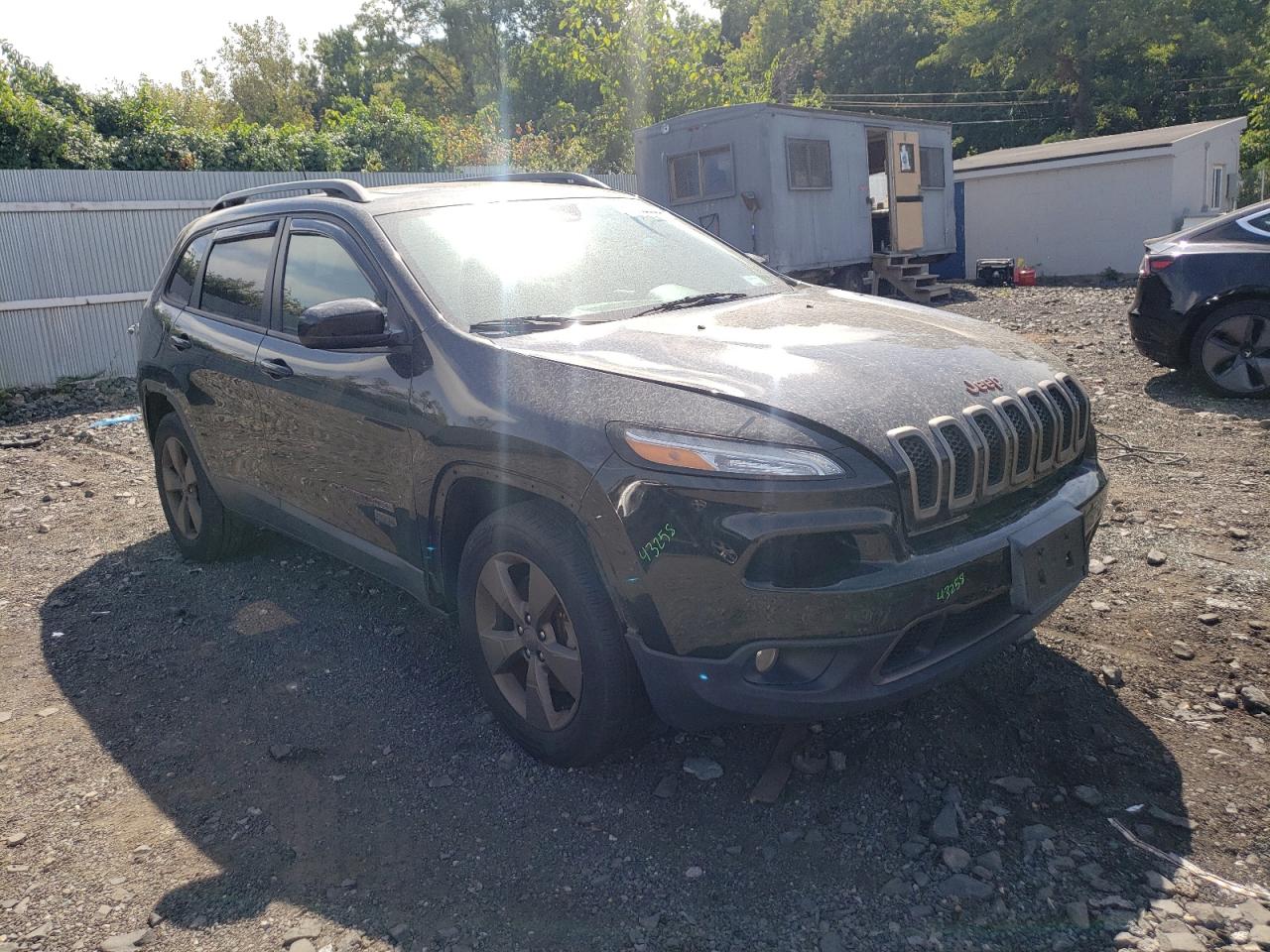 2017 Jeep Grand Cherokee - Image 4