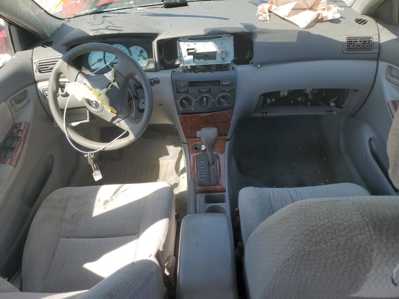 2T1BR32EX4C310385 2004 Toyota Corolla Ce