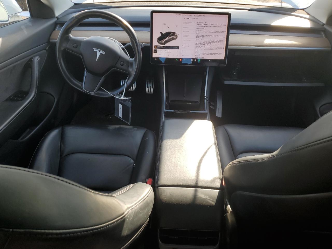 5YJ3E1EA5KF310252 2019 Tesla Model 3