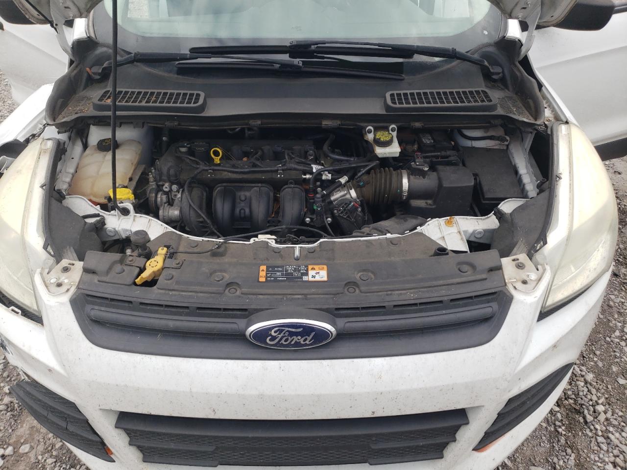 1FMCU0F75EUE42144 2014 Ford Escape S