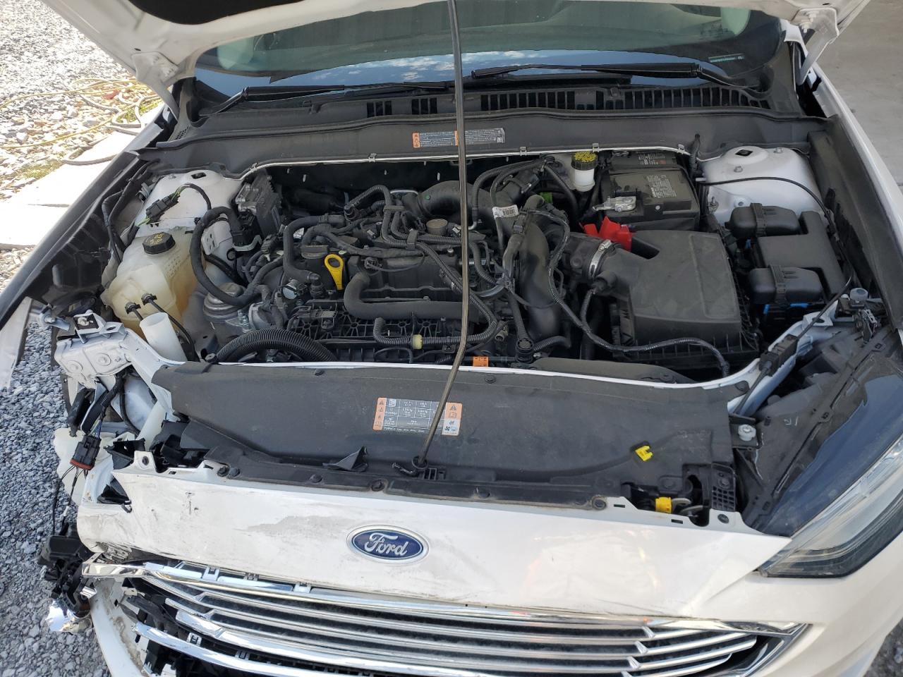 3FA6P0HD7JR252297 2018 Ford Fusion Se