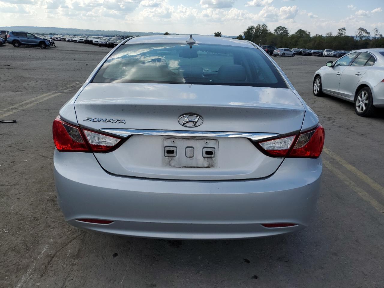 5NPEB4AC8DH700020 2013 Hyundai Sonata Gls