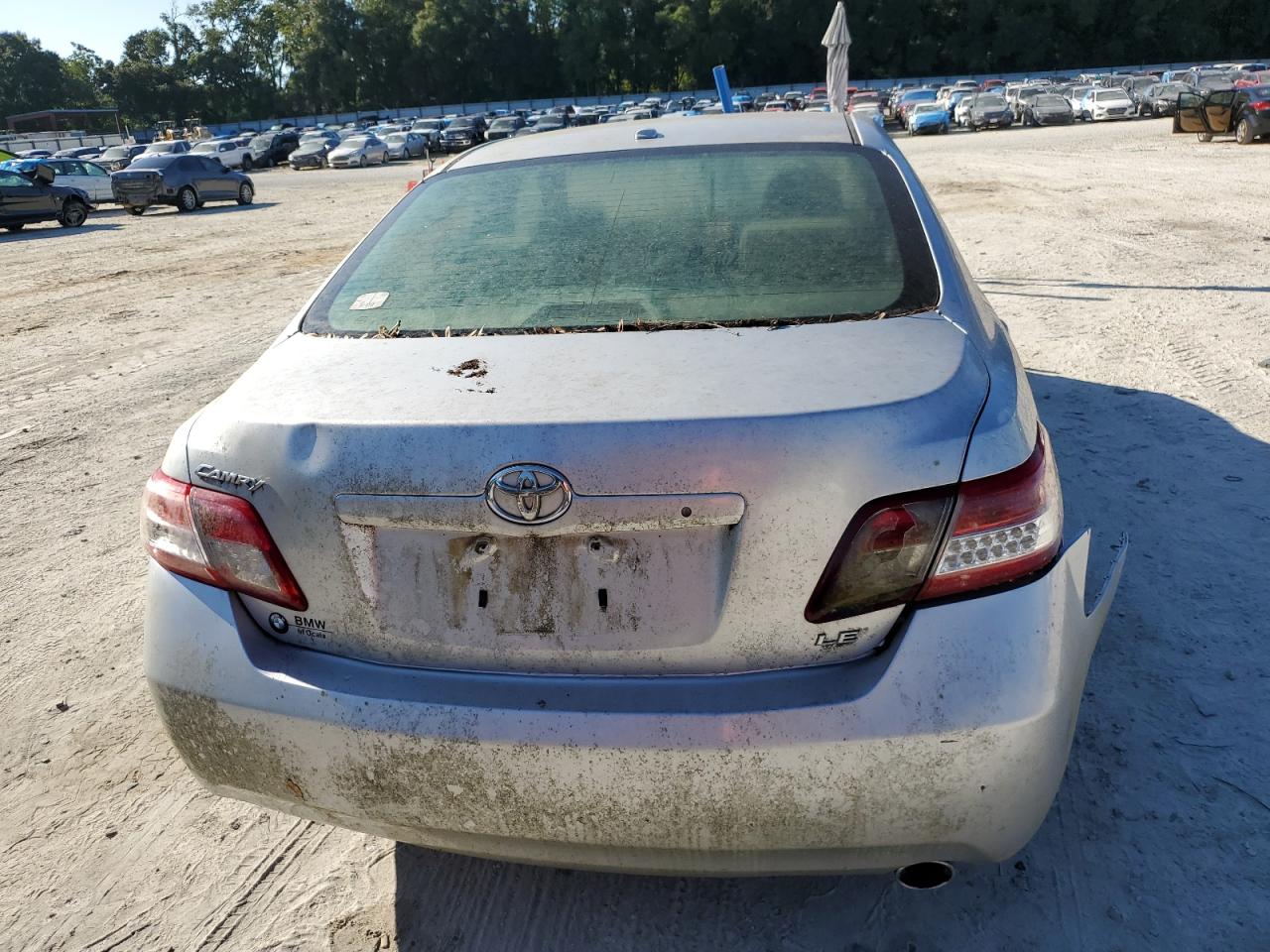 4T1BF3EK3BU735260 2011 Toyota Camry Base