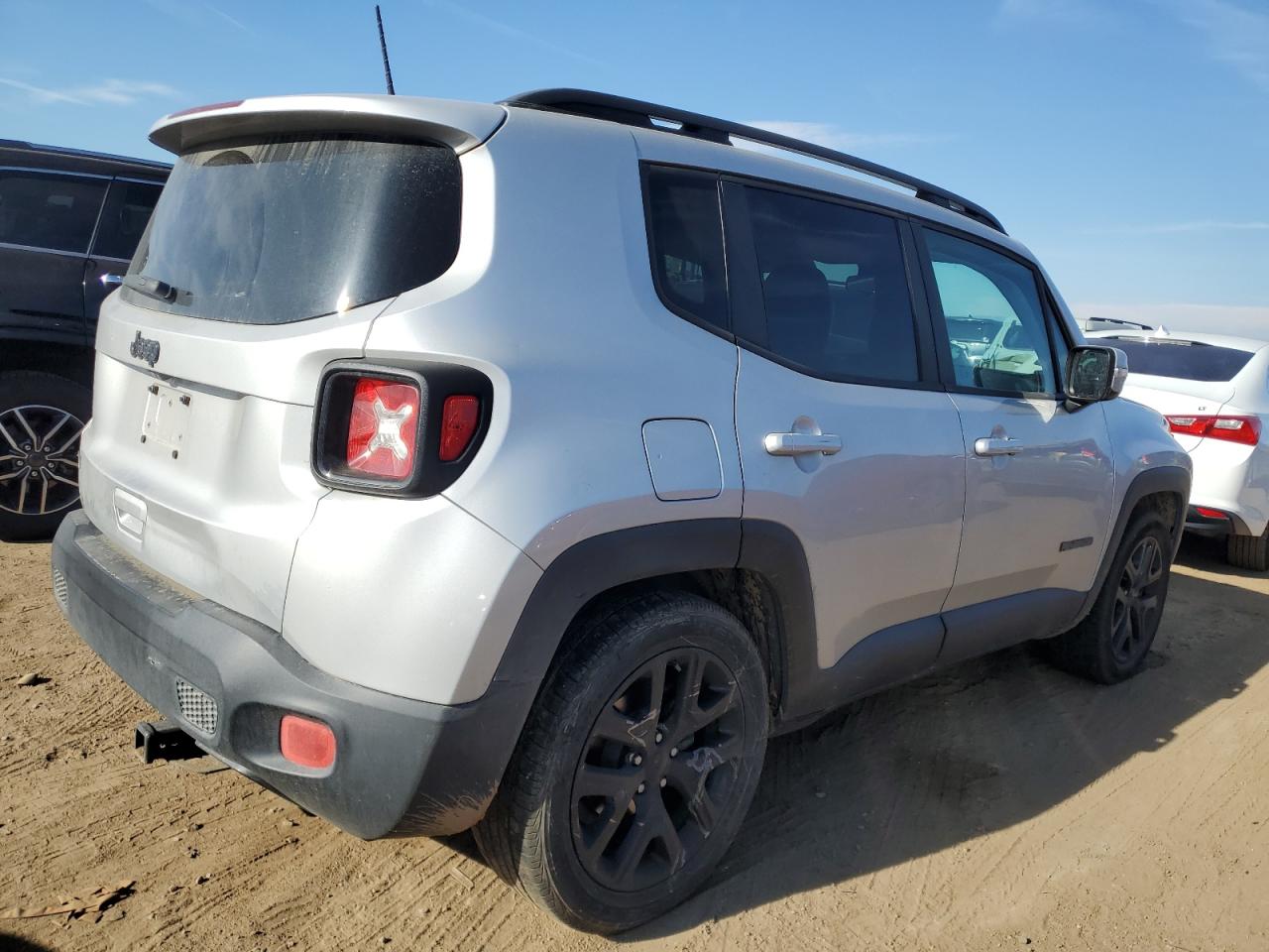 2018 Jeep Renegade - Image 3