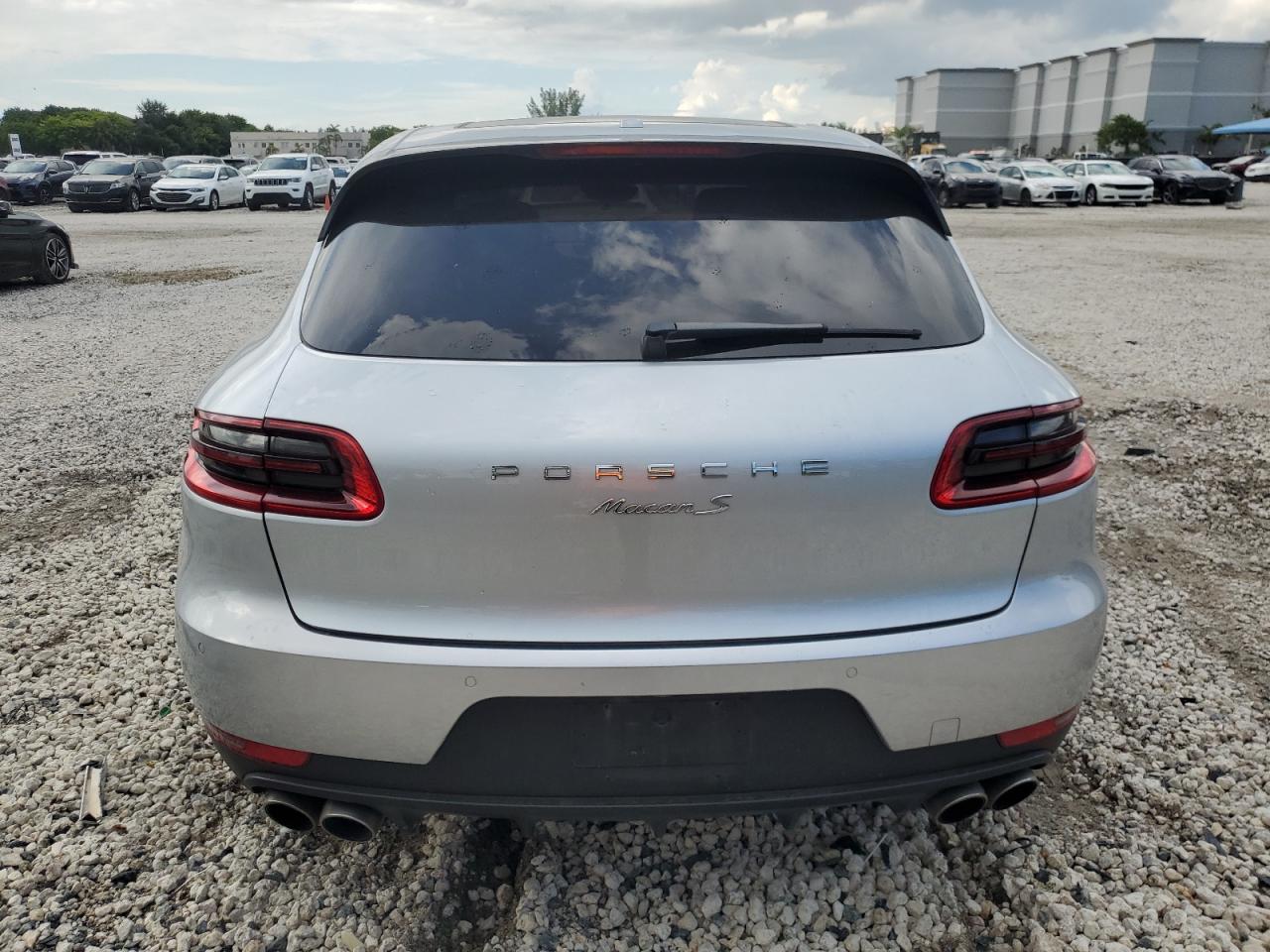 2016 Porsche Macan S VIN: WP1AB2A52GLB57122 Lot: 70658494