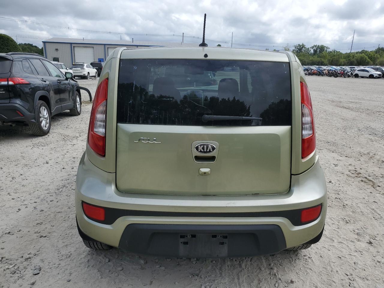 2013 Kia Soul + VIN: KNDJT2A64D7573569 Lot: 69498894