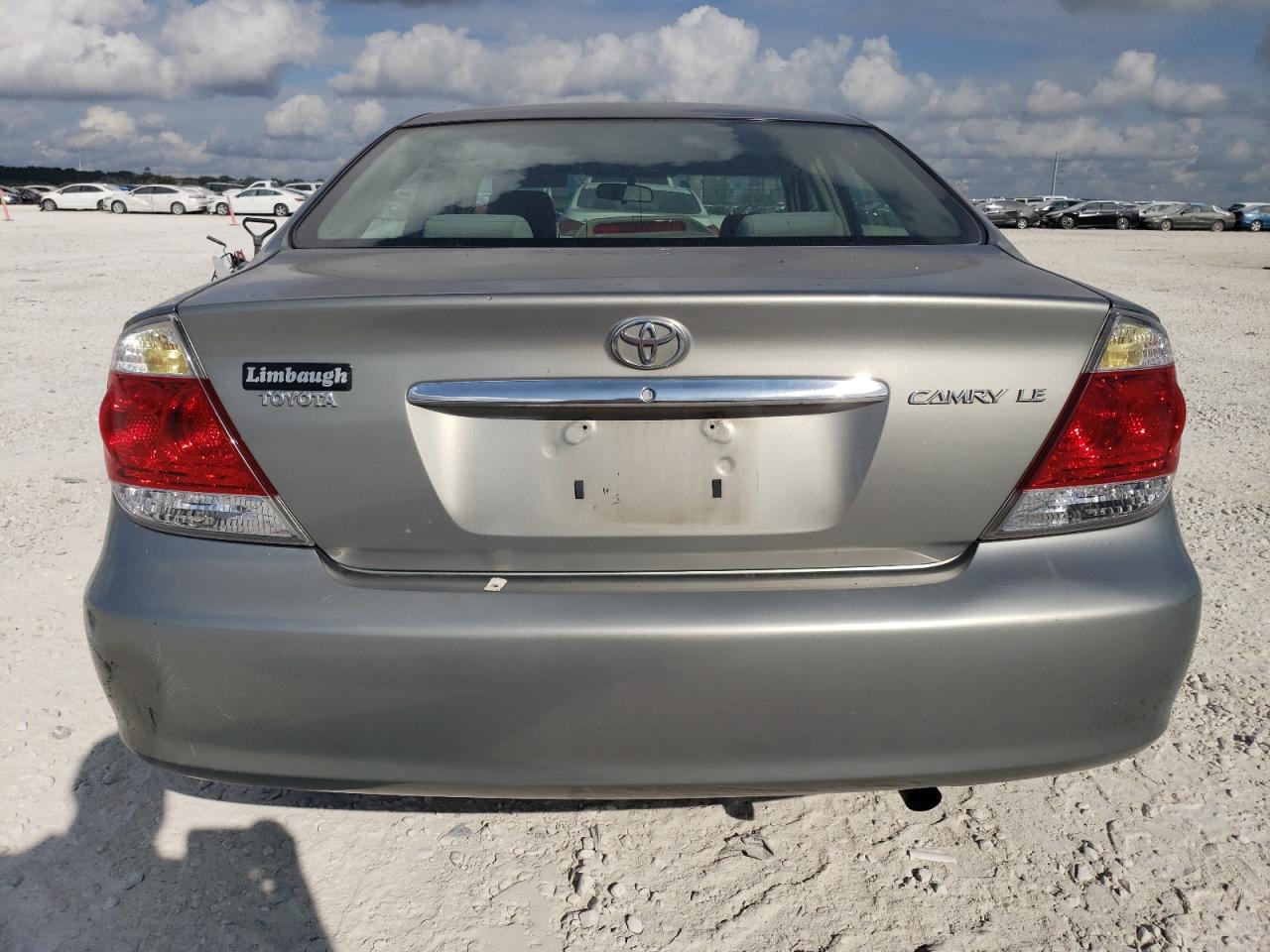 2006 Toyota Camry Le VIN: 4T1BE32K26U643280 Lot: 71997294