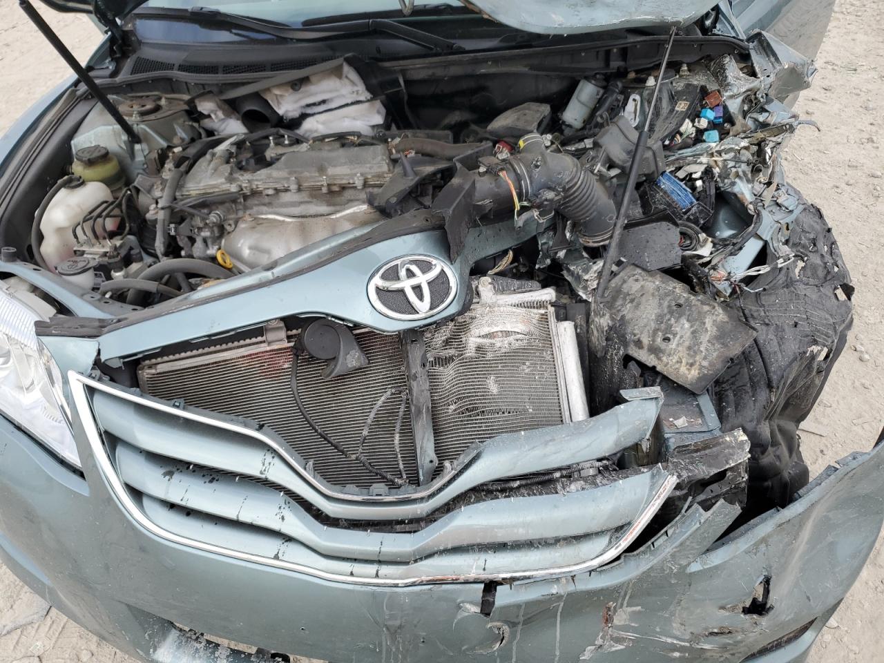 4T4BF3EK7AR046617 2010 Toyota Camry Base