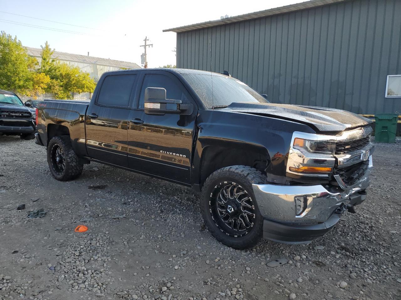 2018 Chevrolet Silverado K1500 Lt VIN: 3GCUKREC5JG577428 Lot: 71450734