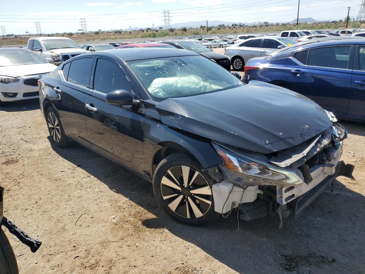2019 Nissan Altima - Image 4