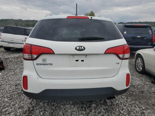  KIA SORENTO 2015 Белы