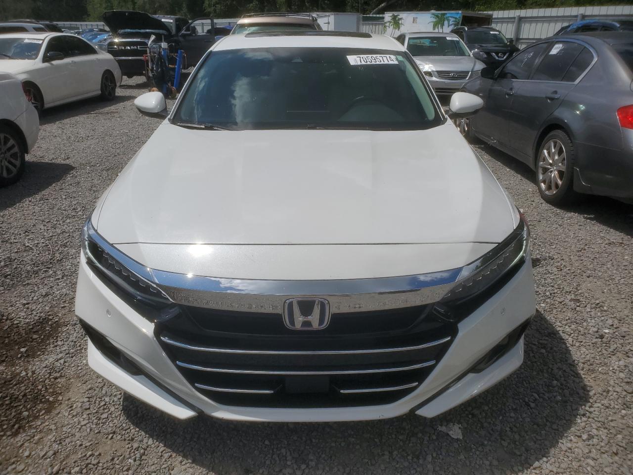 2022 Honda Accord Hybrid Exl VIN: 1HGCV3F57NA002902 Lot: 70595774