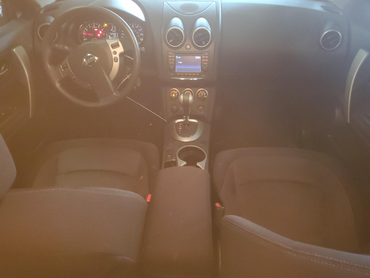 2013 Nissan Rogue - Image 8