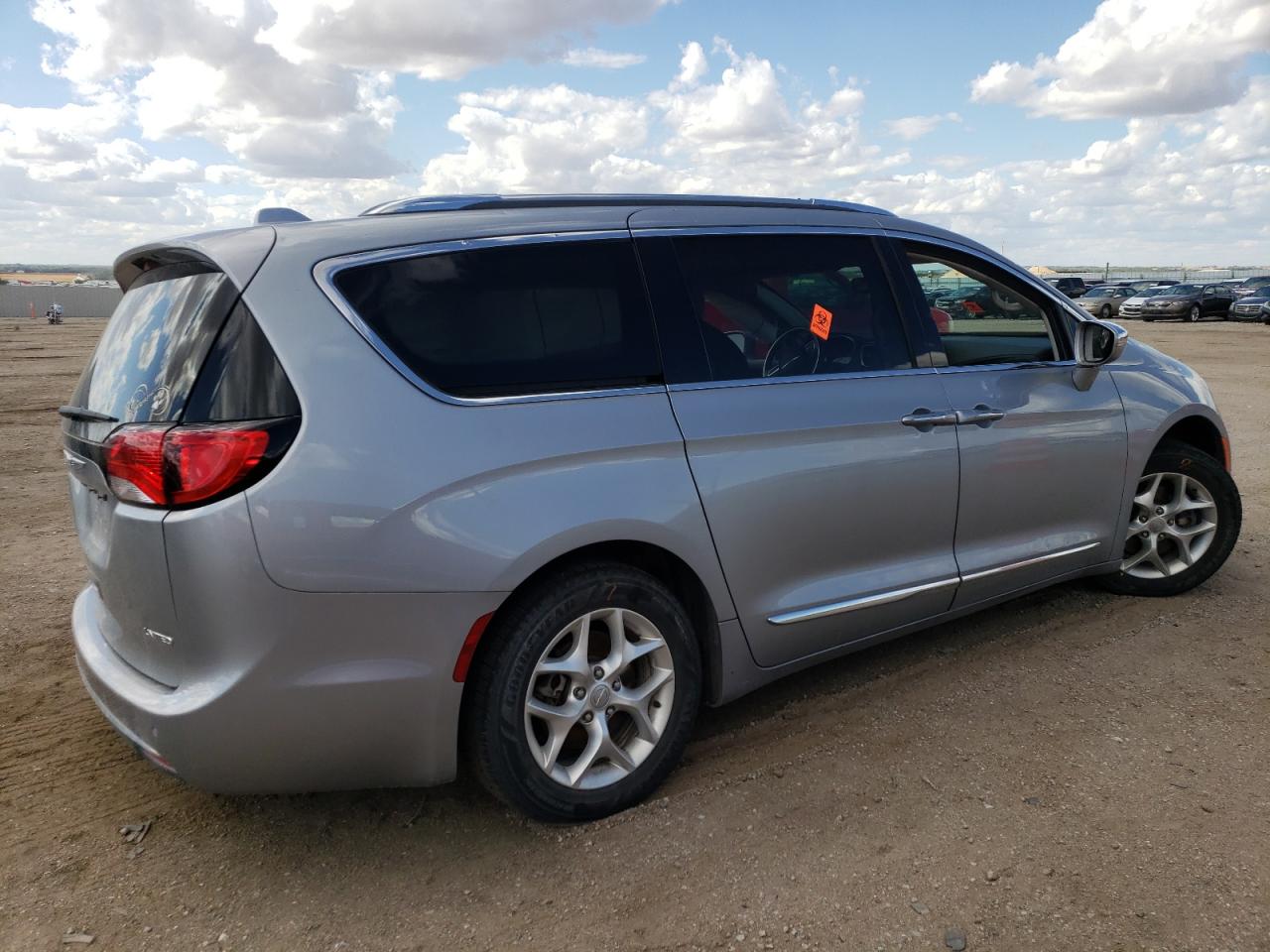 2020 Chrysler Pacifica - Image 3