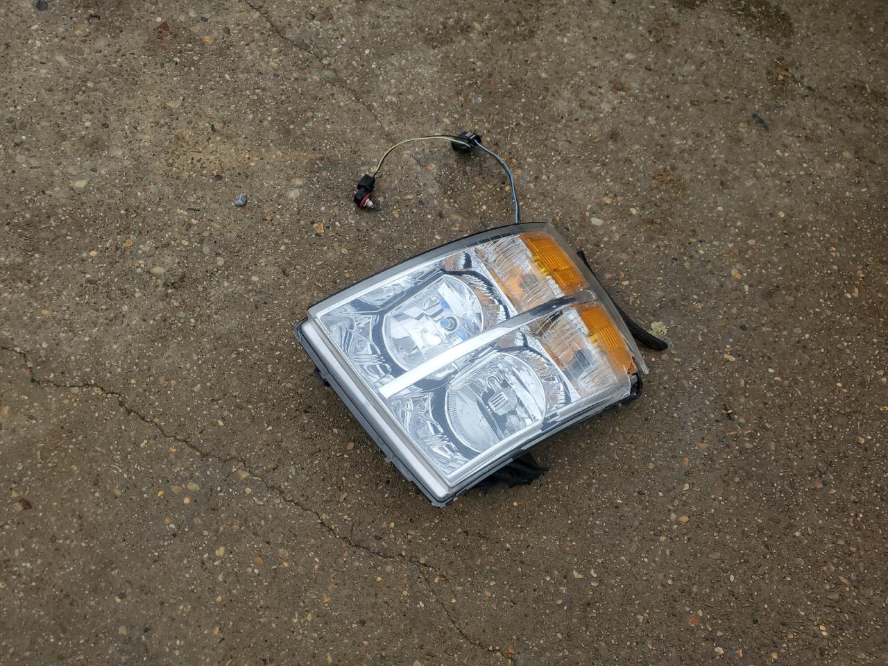 2010 Chevrolet Silverado C1500 VIN: 1GCSCPEX5AZ137351 Lot: 69993034