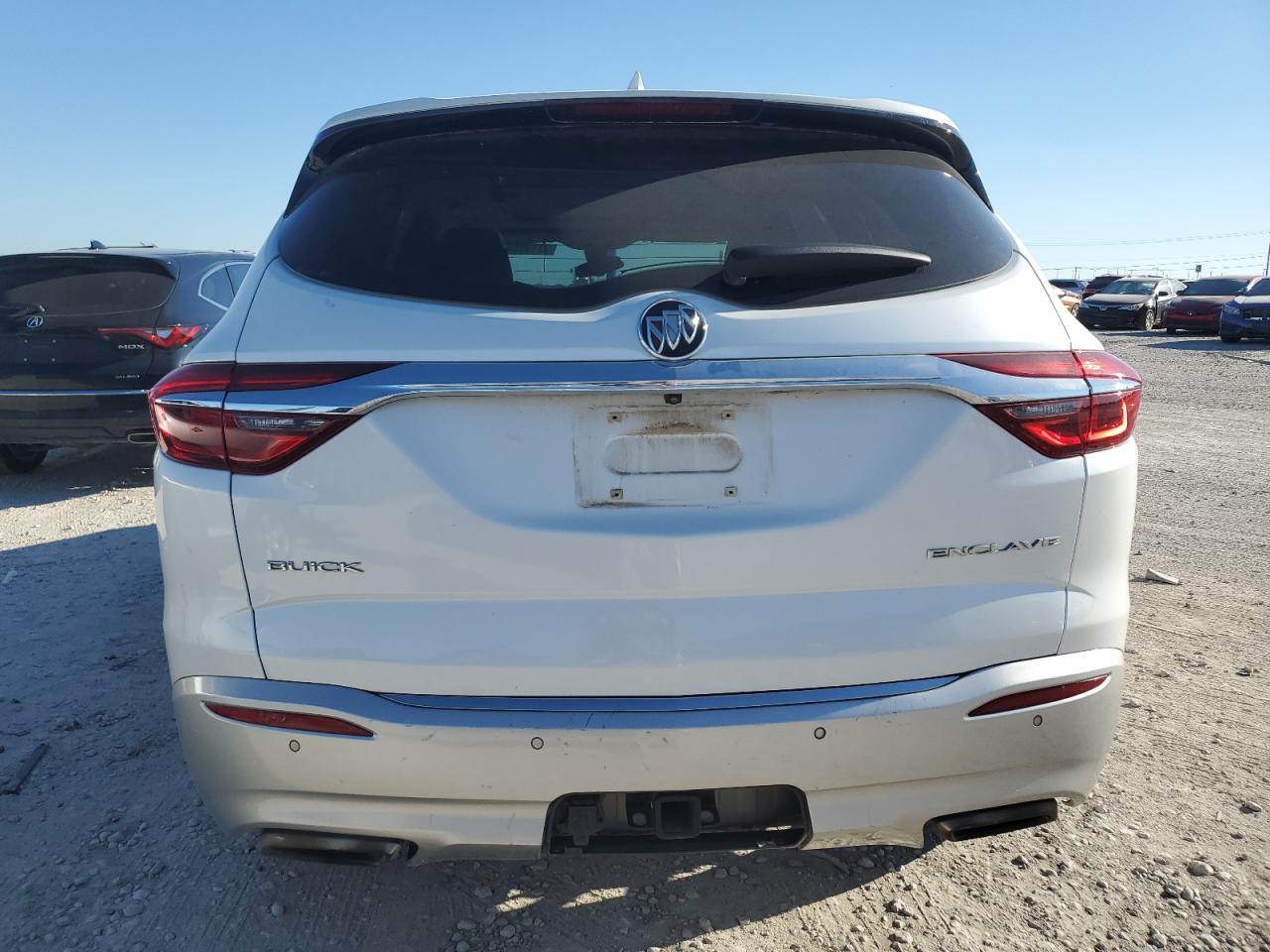 2018 Buick Enclave Premium VIN: 5GAERCKW9JJ124182 Lot: 73193544