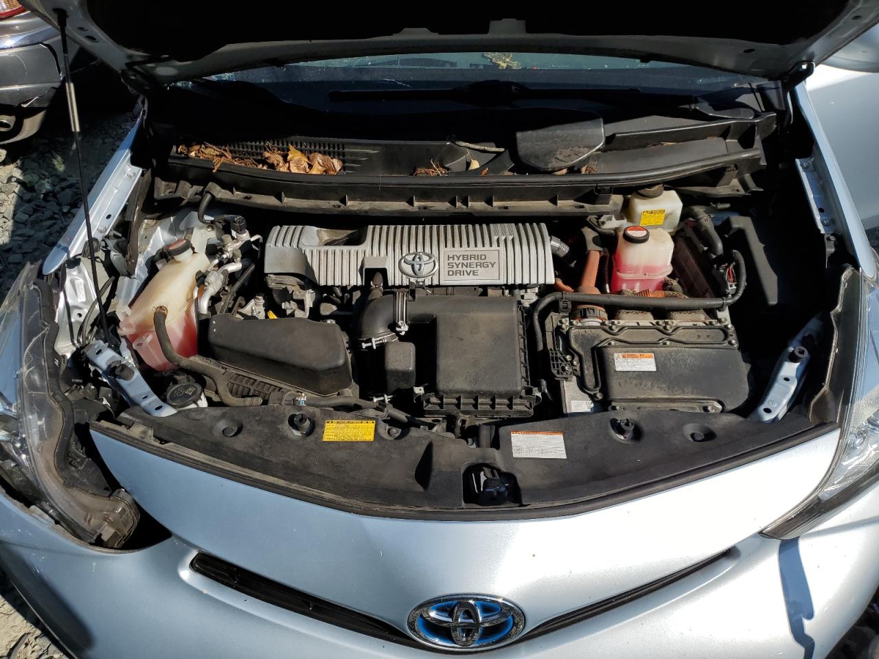 JTDZN3EU6FJ029916 2015 Toyota Prius V