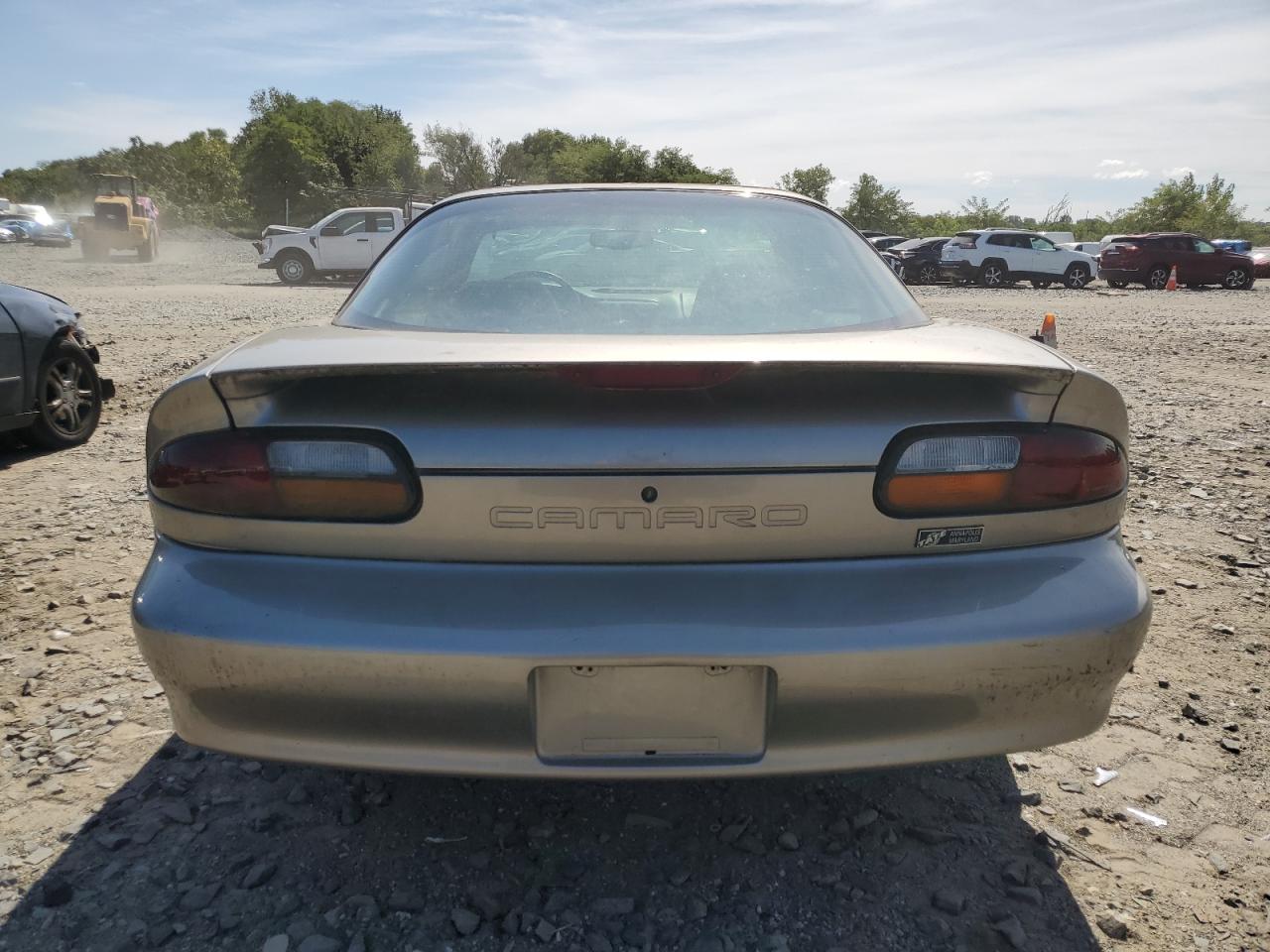 2000 Chevrolet Camaro VIN: 2G1FP22K6Y2103412 Lot: 70040684