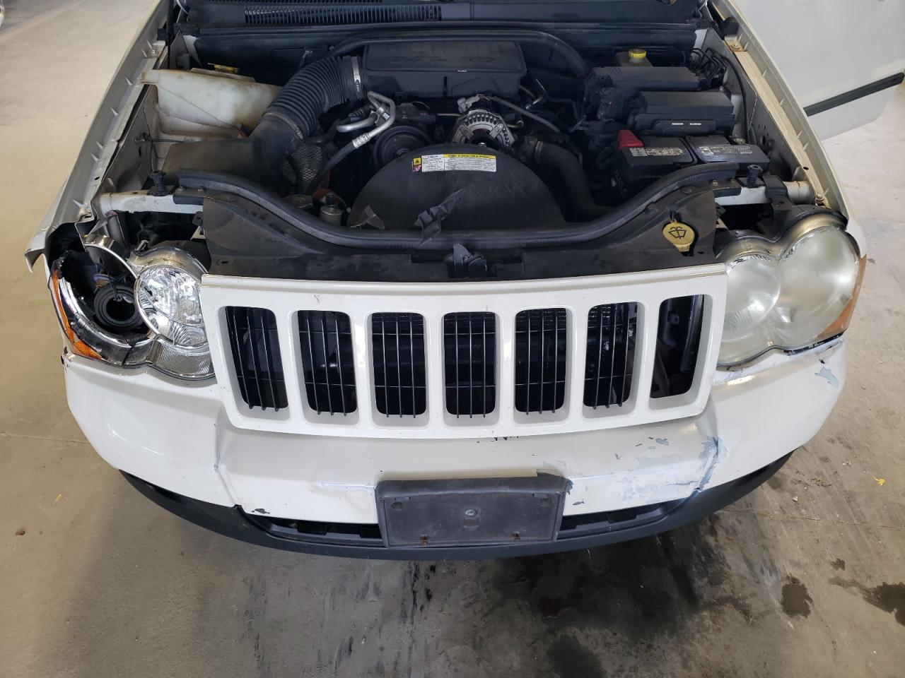 1J8GR48K08C222879 2008 Jeep Grand Cherokee Laredo