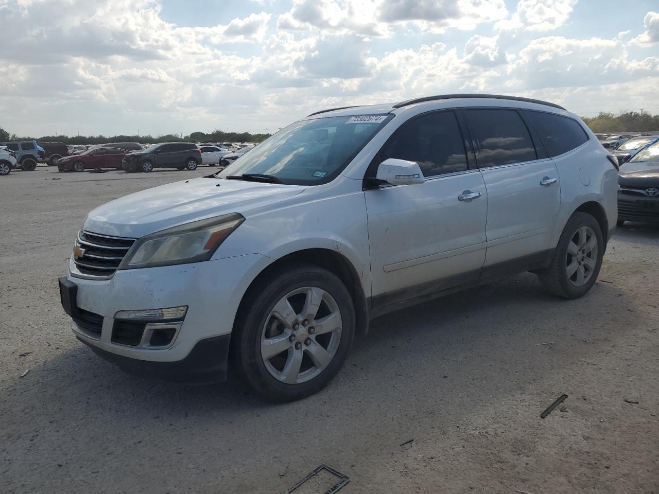 1GNKRGKD9HJ243875 2017 CHEVROLET TRAVERSE - Image 1