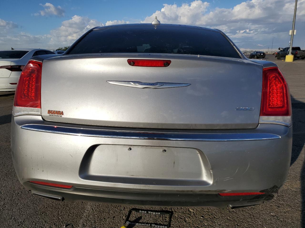 2C3CCAAG3FH828865 2015 Chrysler 300 Limited