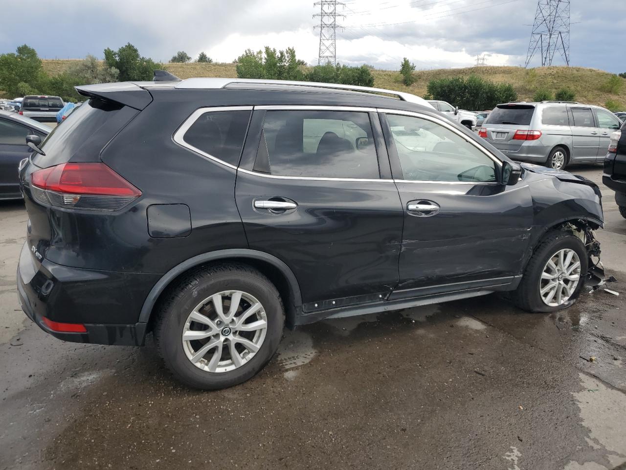 2020 Nissan Rogue - Image 3