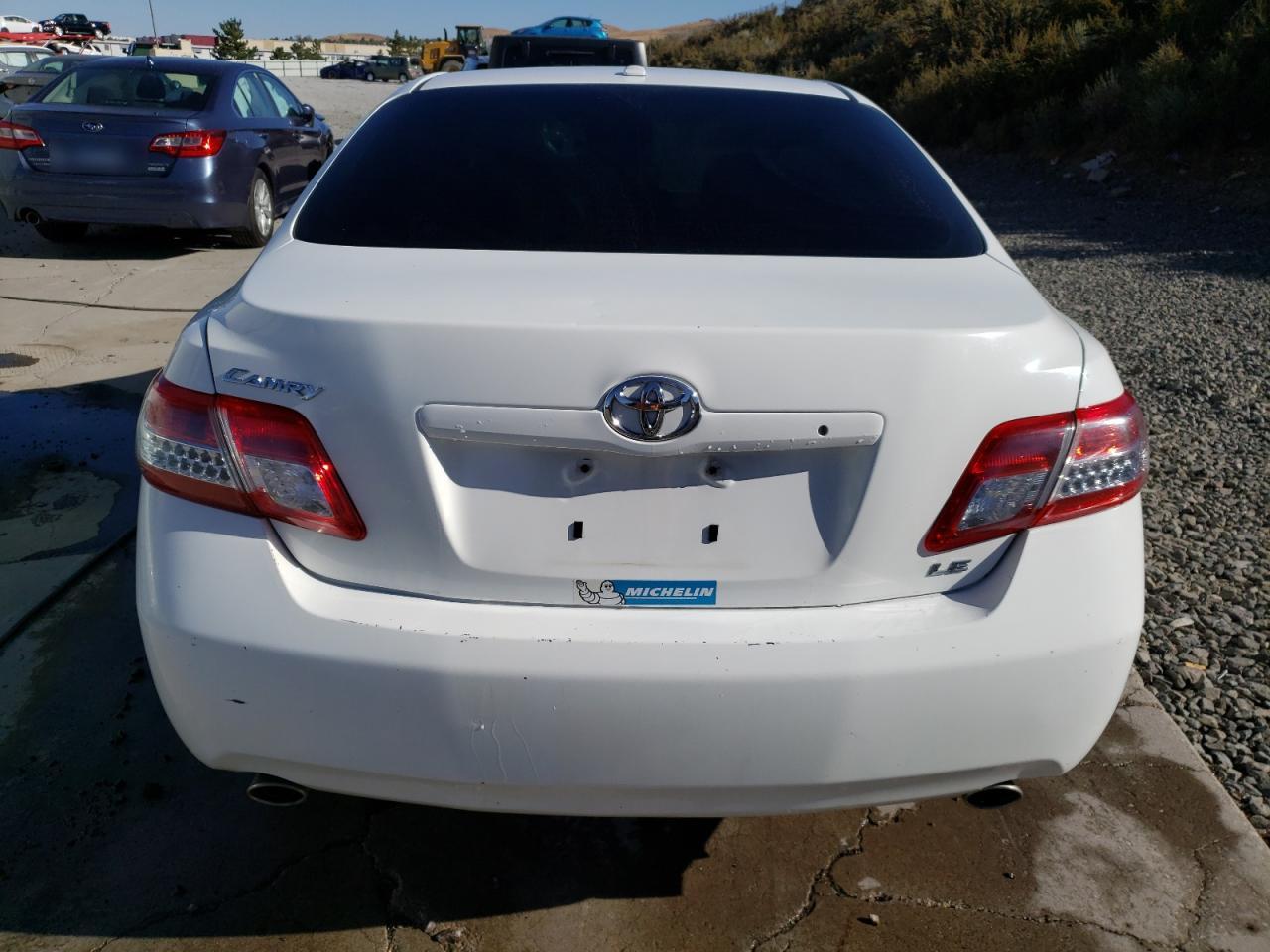 2011 Toyota Camry - Image 6