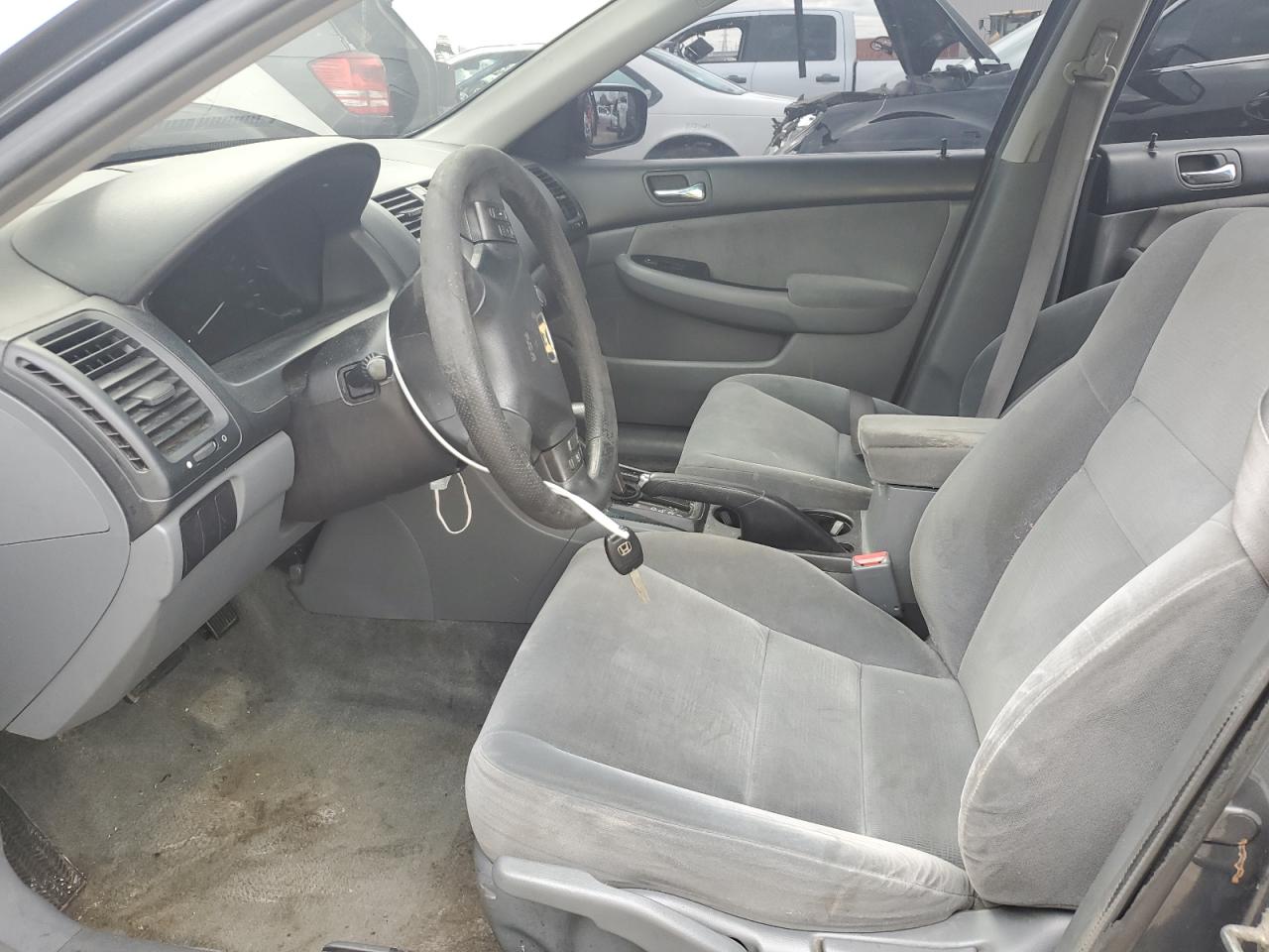 1HGCM56336A070581 2006 Honda Accord Se