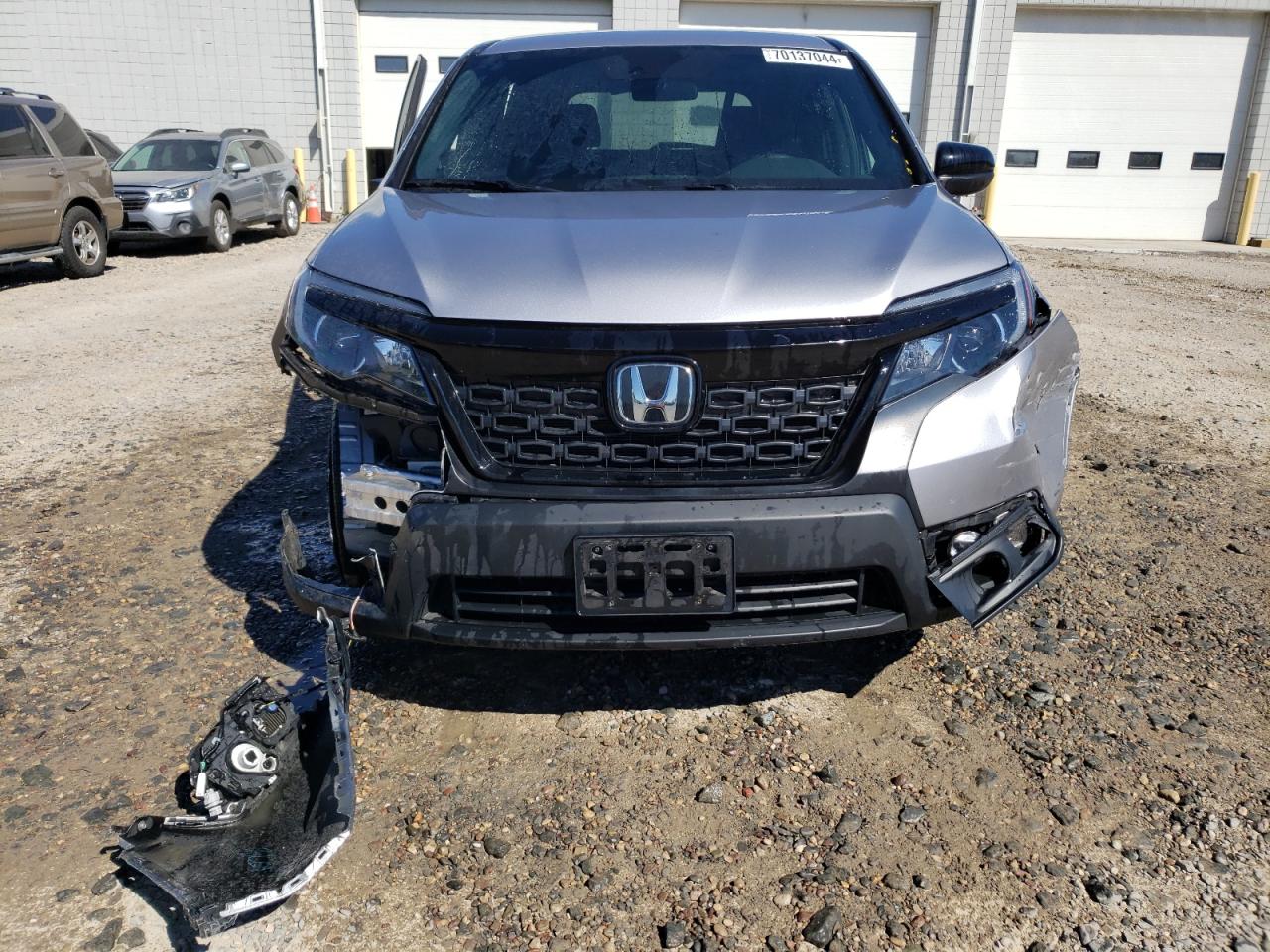 2021 Honda Passport Sport VIN: 5FNYF8H26MB022341 Lot: 70137044