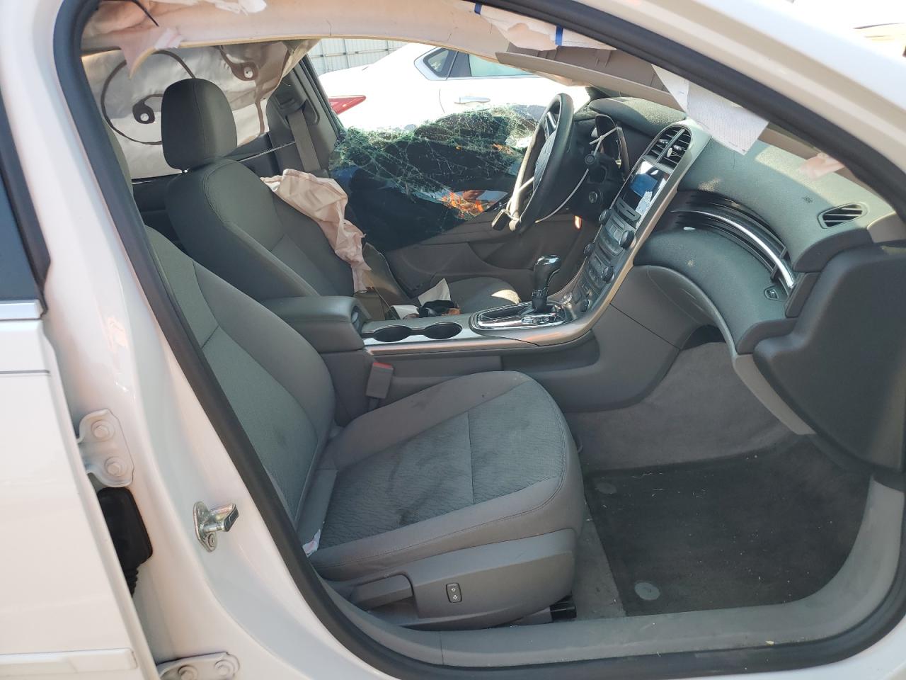 2013 Chevrolet Malibu - Image 7