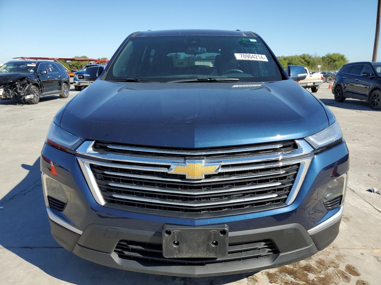 VIN 1GNERGKW1PJ302012 2023 CHEVROLET TRAVERSE no.5