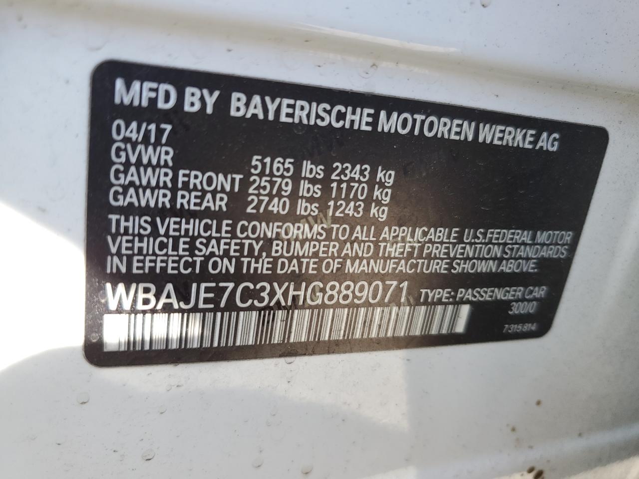 WBAJE7C3XHG889071 2017 BMW 540 Xi