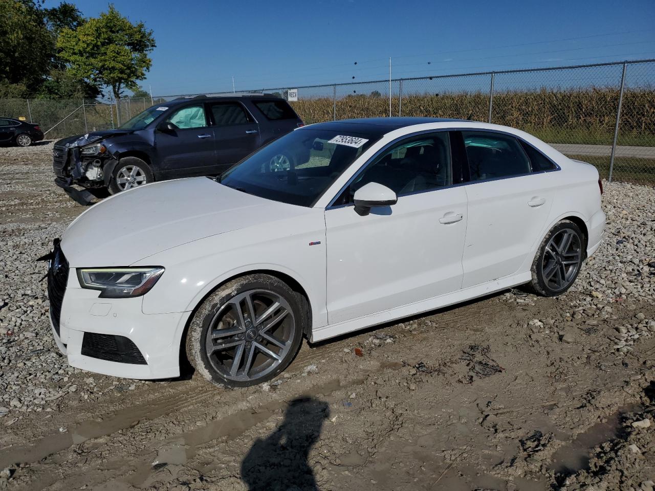 VIN WAUGUGFFXK1011945 2019 AUDI A3 no.1