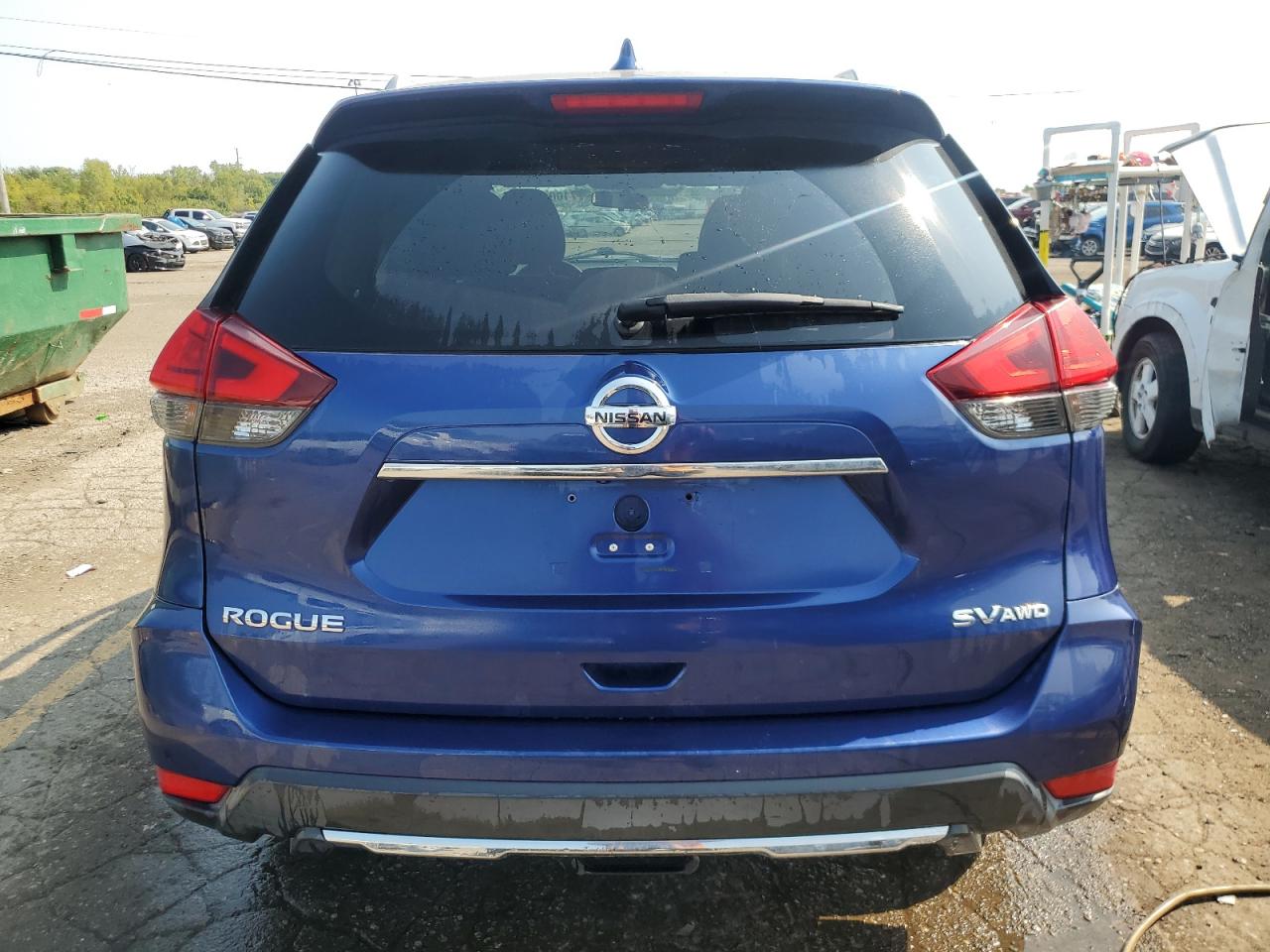 2017 Nissan Rogue S VIN: KNMAT2MV9HP580980 Lot: 71001024