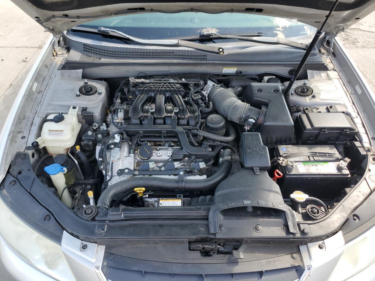 2009 Hyundai Sonata - Image 11