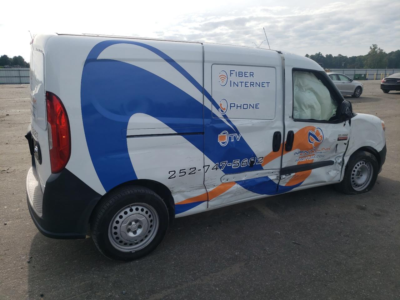 2021 RAM ProMaster City - Image 3