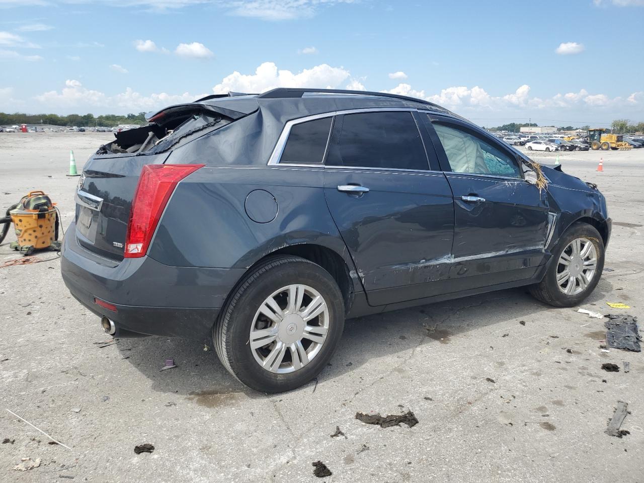 VIN 3GYFNAE34DS600145 2013 CADILLAC SRX no.3