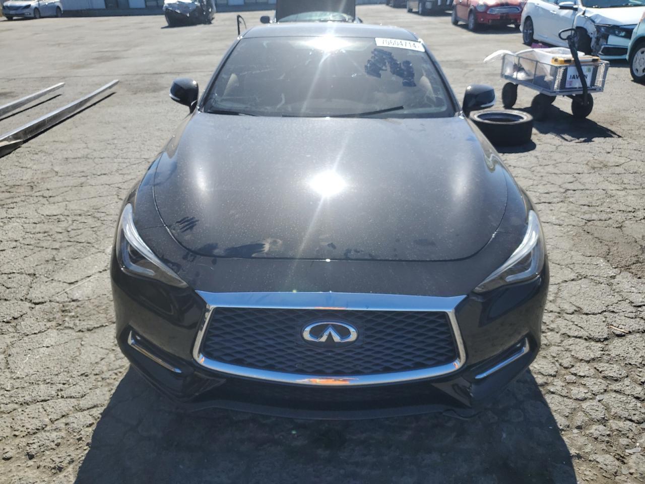 JN1EV7EKXHM361463 2017 Infiniti Q60 Premium