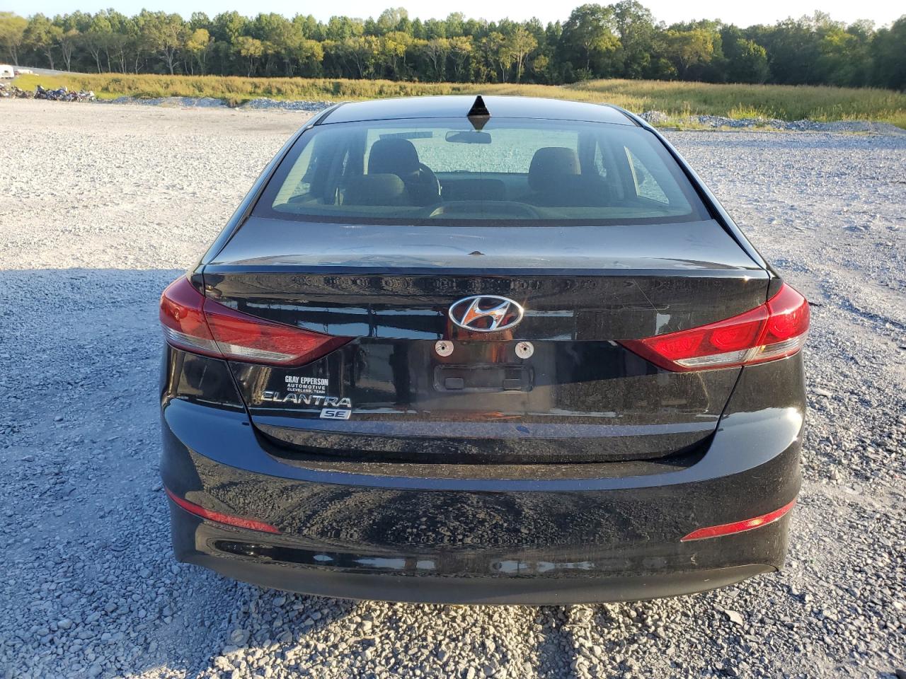 5NPD74LF1JH390003 2018 Hyundai Elantra Se