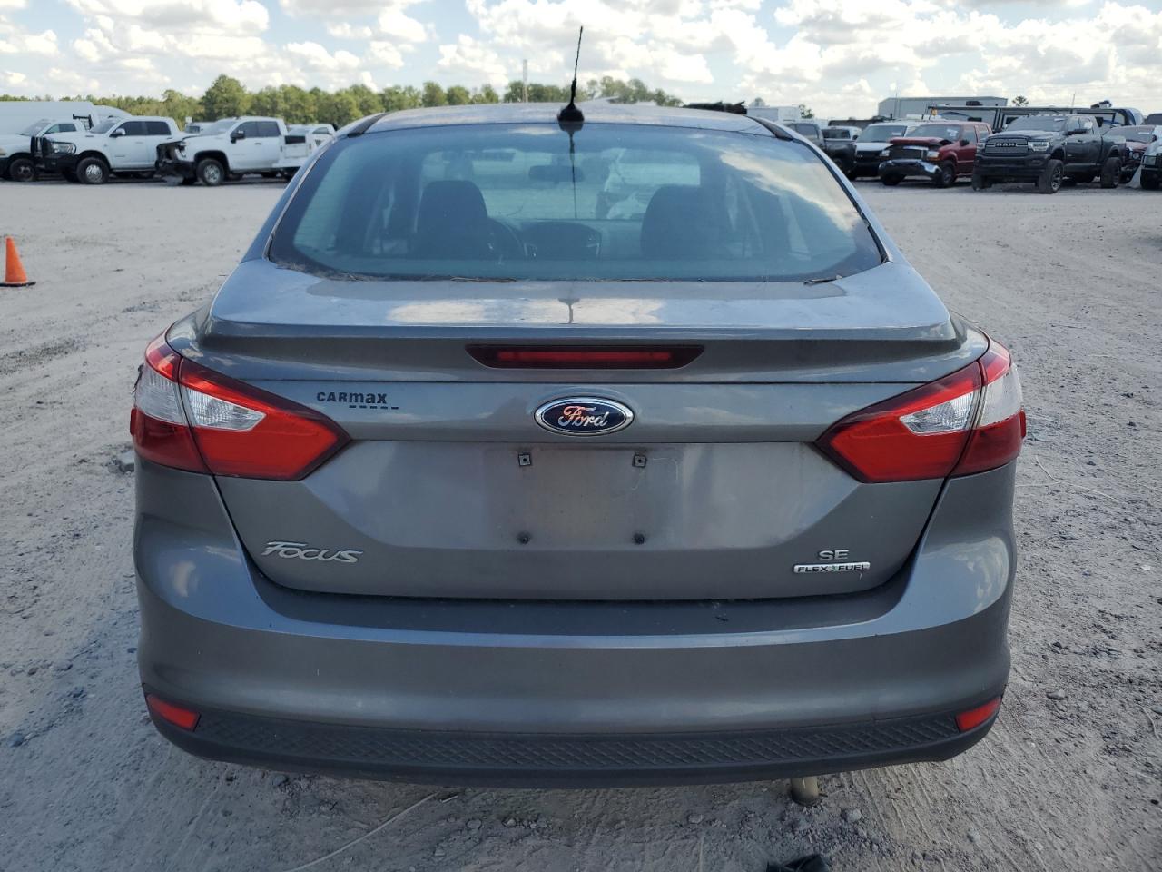 2014 Ford Focus Se VIN: 1FADP3F25EL277410 Lot: 72419114