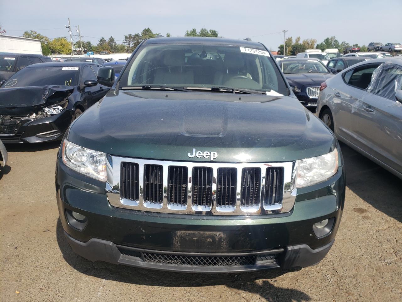 2011 Jeep Grand Cherokee - Image 5