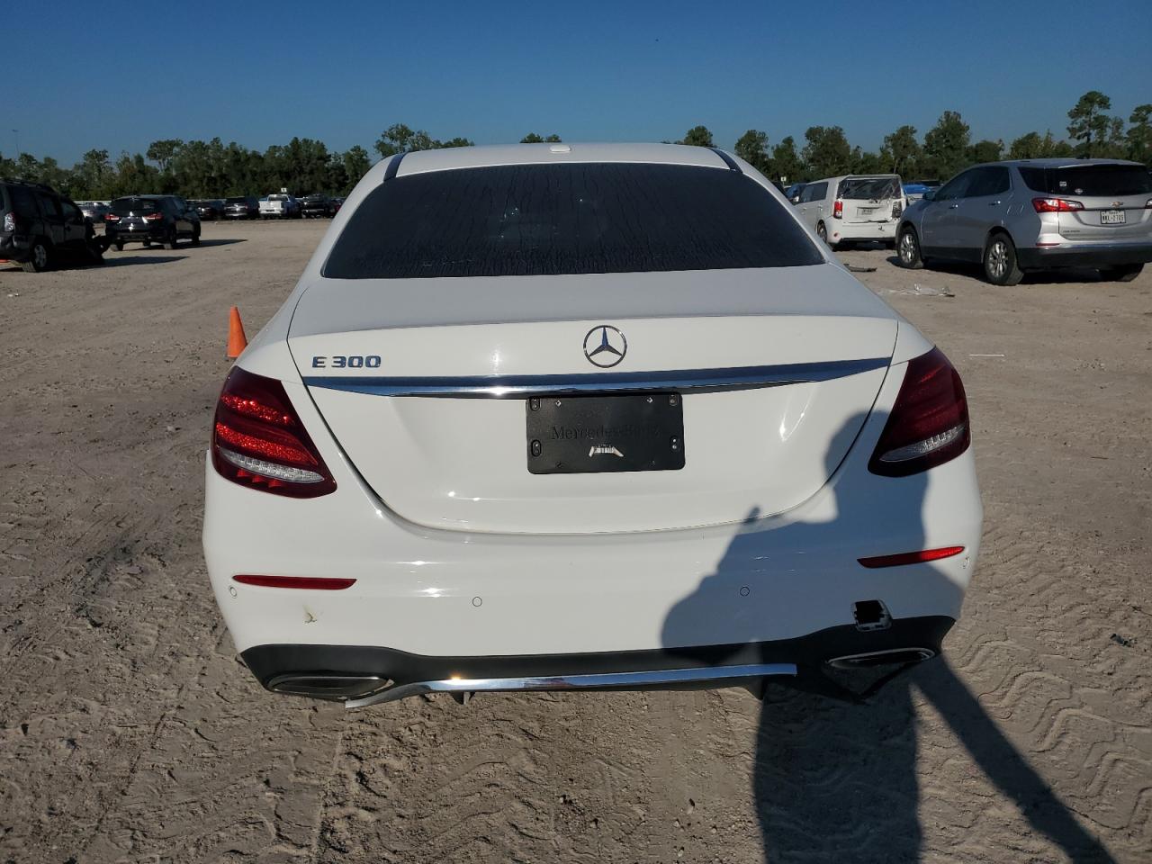 2017 Mercedes-Benz E 300 VIN: WDDZF4JB9HA172214 Lot: 73720334