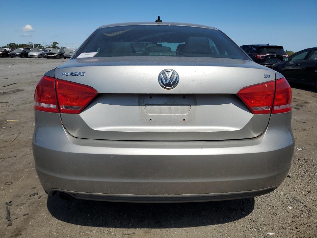 2012 Volkswagen Passat Se VIN: 1VWBH7A37CC017929 Lot: 71412614