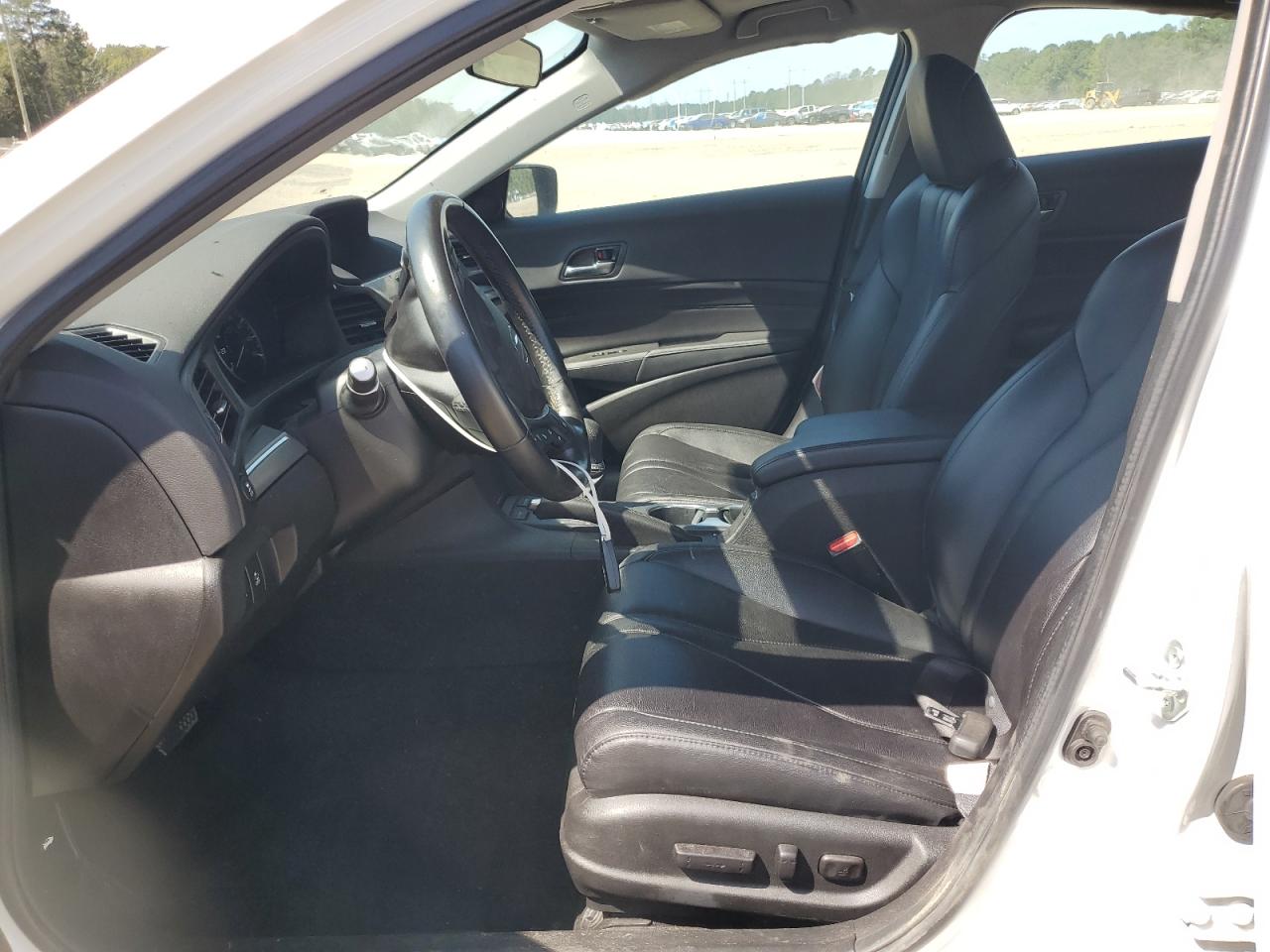 19UDE2F38NA002405 2022 Acura Ilx