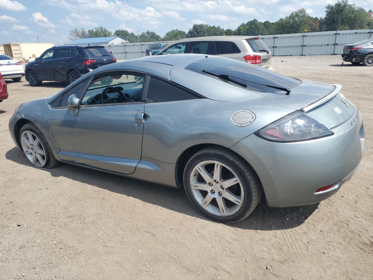 2007 Mitsubishi Eclipse - Image 2