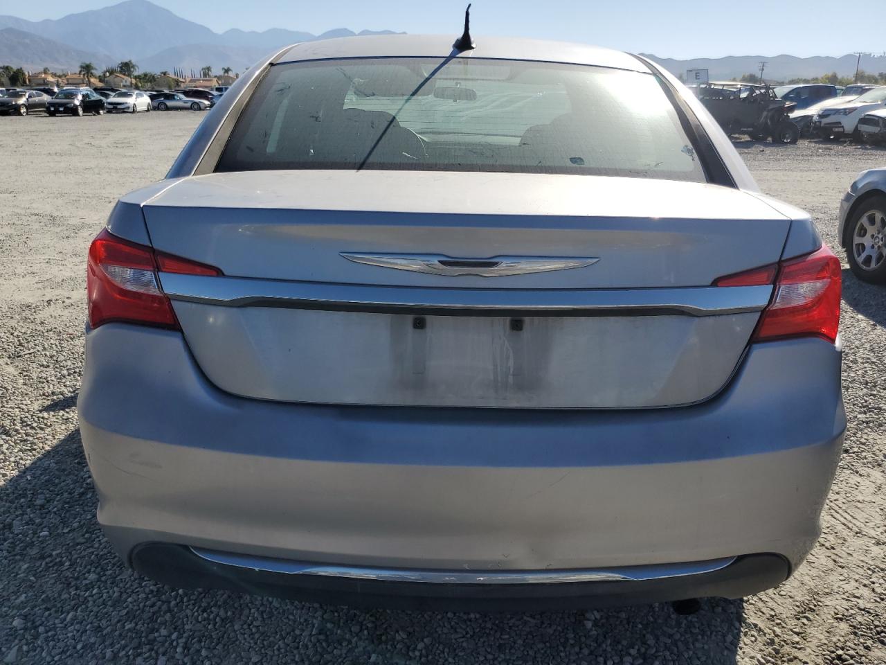 2013 Chrysler 200 Lx VIN: 1C3CCBAB7DN640011 Lot: 73057384