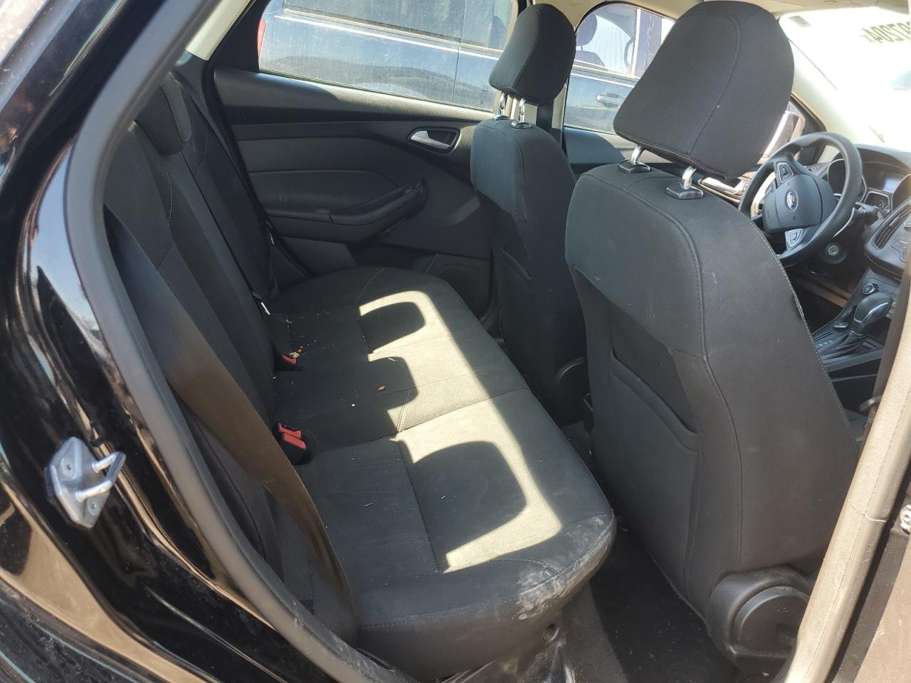 2017 Ford Focus - Image 10