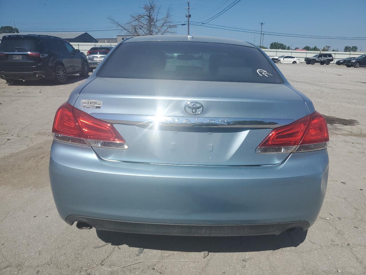 2011 Toyota Avalon Base VIN: 4T1BK3DB1BU436220 Lot: 70302314