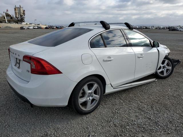  VOLVO S60 2012 Белы